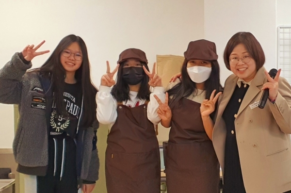 직업 한국어교육생들.